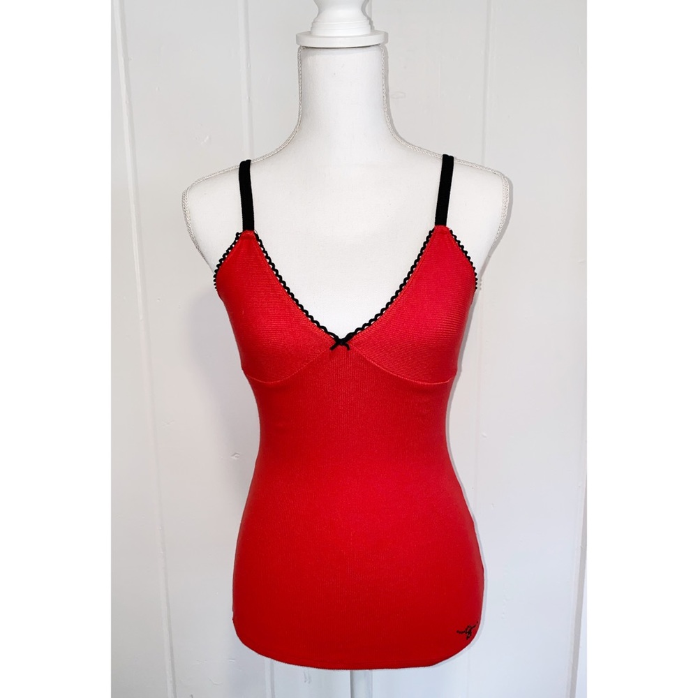 Guess Top